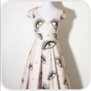 Oblong Box Shop Eye Of The BeholderDress